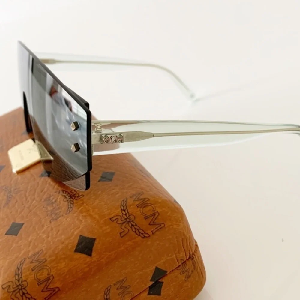 MCM Sunglasses, New in Case, Dust Cloth Green Lenses AWESOME Unisex - Picture 8 of 14